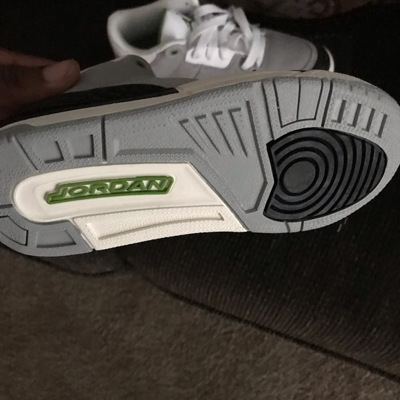 Retro 3 chlorophyll - Picture 2 of 4